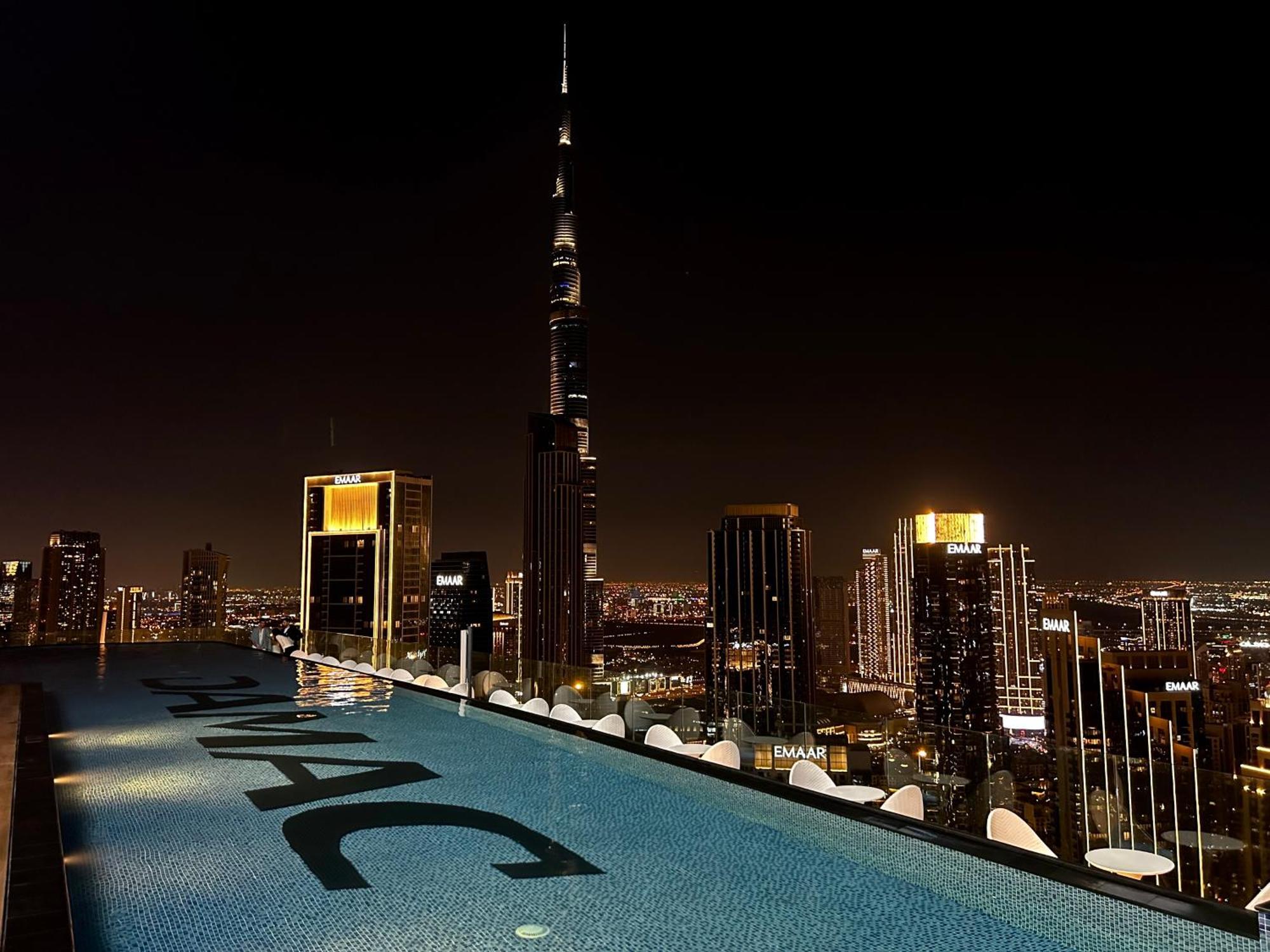 Appartement Burj Khalifa Views 2Br With Infinity Pool Downtown à Dubaï Extérieur photo